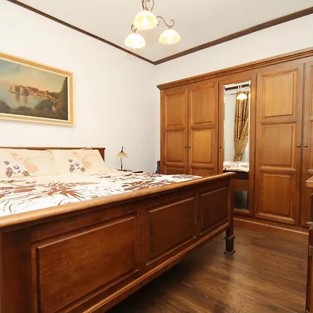 Villa Luxury With A Swimming Pool Cibaca Mlini