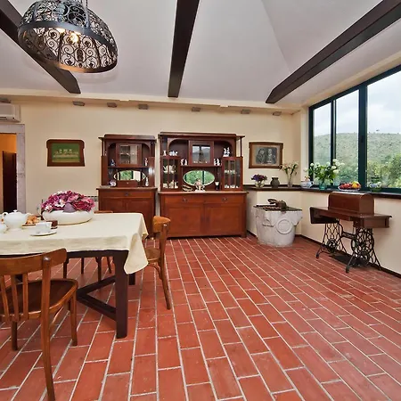 Villa Luxury With A Swimming Pool Cibaca *